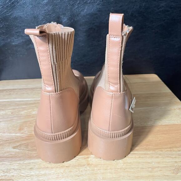 BCBGeneration Montana‎ Tan Ankle Boots Size 6.5 - Picture 9 of 14